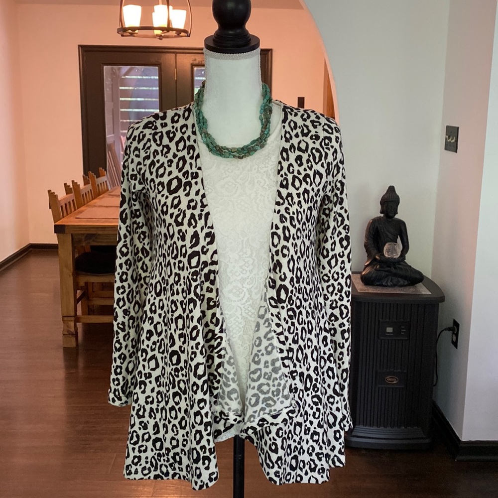 Cross cross leopard cardigan sweater S
